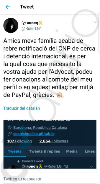 El tuitero que difunde datos de mossos unionistas pide dinero para afrontar una falsa orden de detención