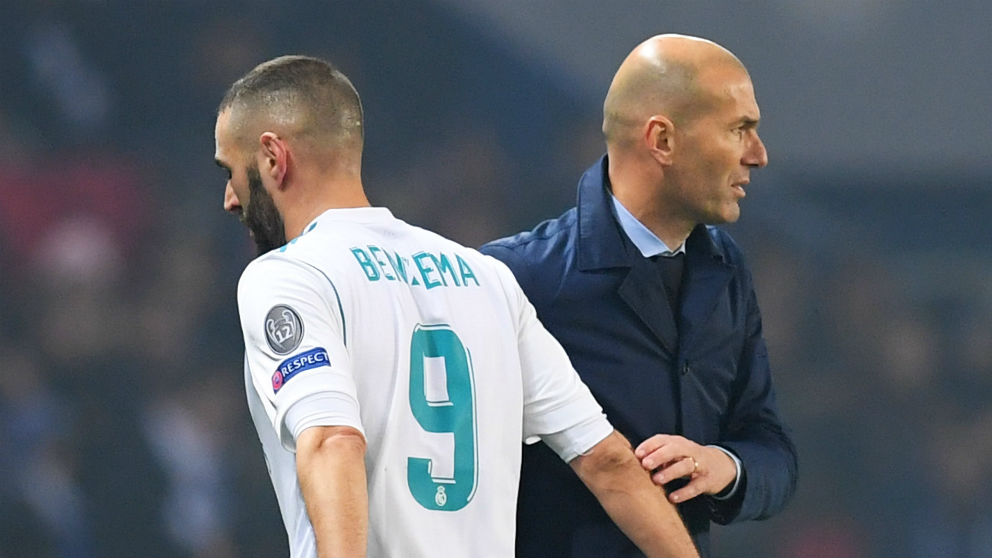 Zidane y Benzema, en un partido de Champions. (Getty)