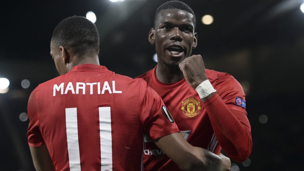 Pogba y Martial celebran un gol con el Manchester United. (AFP)