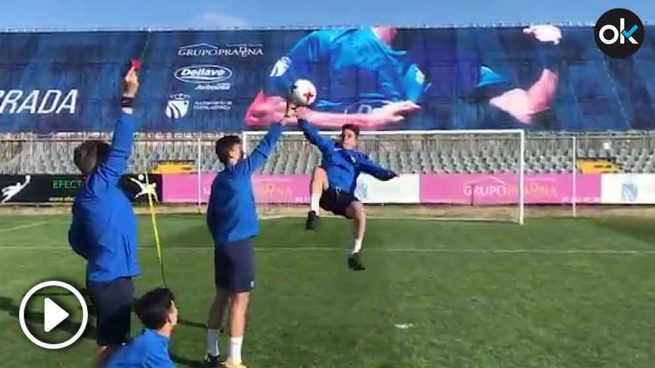 Cristiano Ronaldo ?>