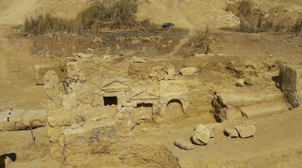 Entrada del templo grecorromano (Ministerio de Antigüedades de Egipto)