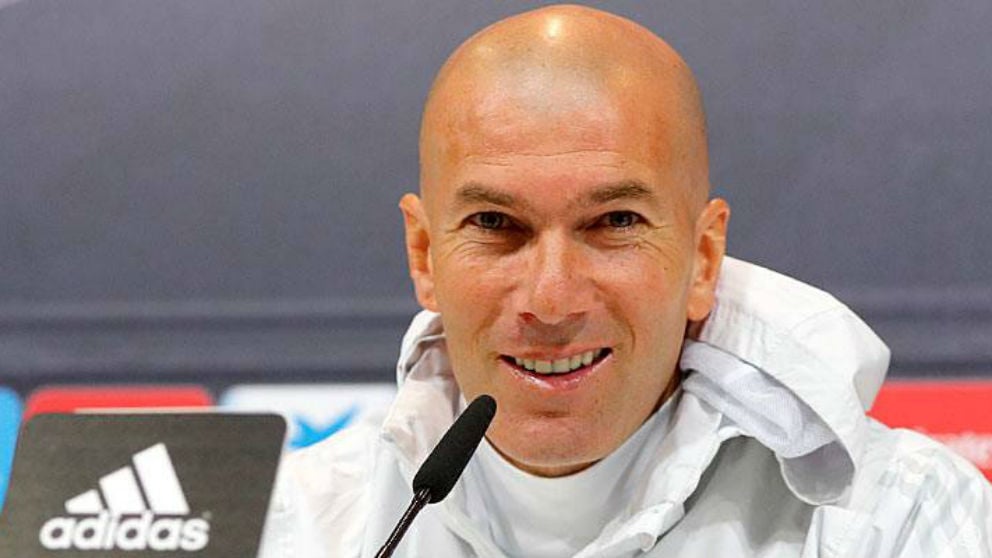 Zidane, durante una rueda de prensa. (Realmadrid.com)