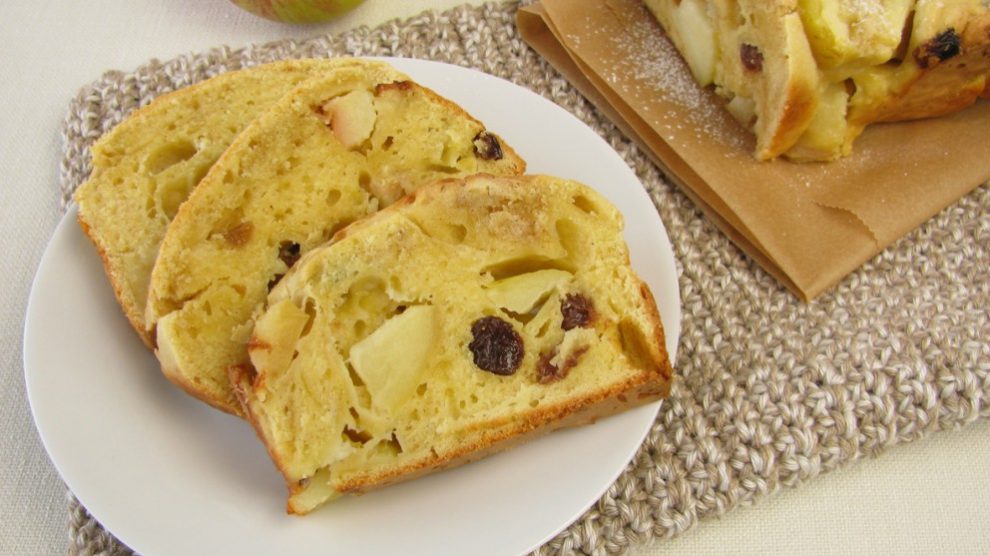 Receta de bizcocho de manzanas y pasas fácil de preparar