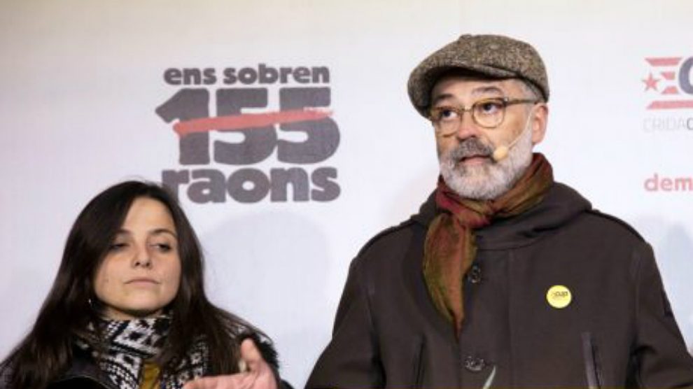 Los diputados de la CUP Carles Riera y Maria Sirvent.