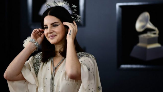 Lana del Rey en los Grammy 2017. Foto: AFP