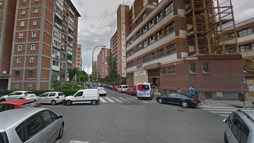 Fachada de la calle Elfo, 79, donde se produjo el suceso.