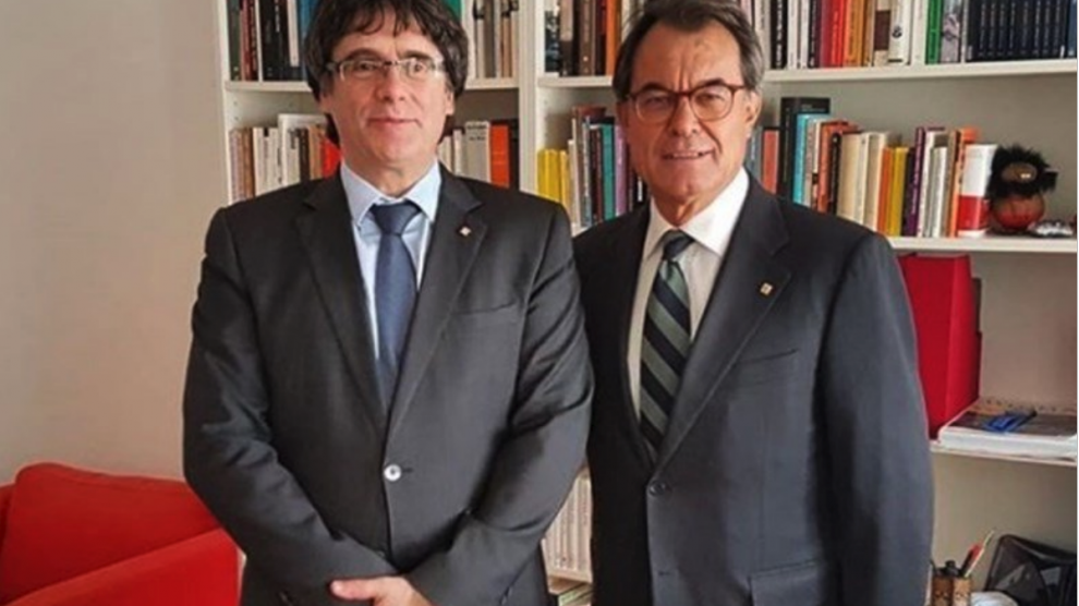 Puigdemont con Mas. (Fuente: RRSS)