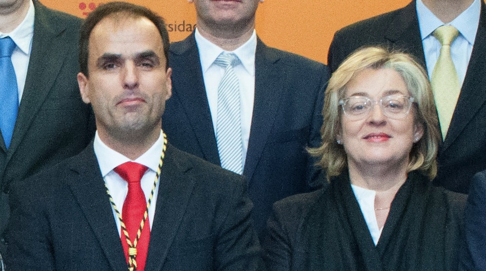 El rector Javier Ramos y la ex gerente Teresa S. Magdaleno. (Foto. URJC)