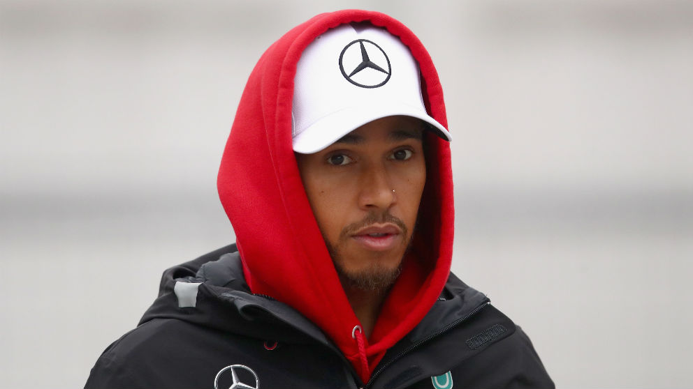 Lewis Hamilton llega al Gran Premio de China de Fórmula 1 con la imperiosa necesidad de ganar para cortar la racha triunfal de Sebastian Vettel y Ferrari. (getty)