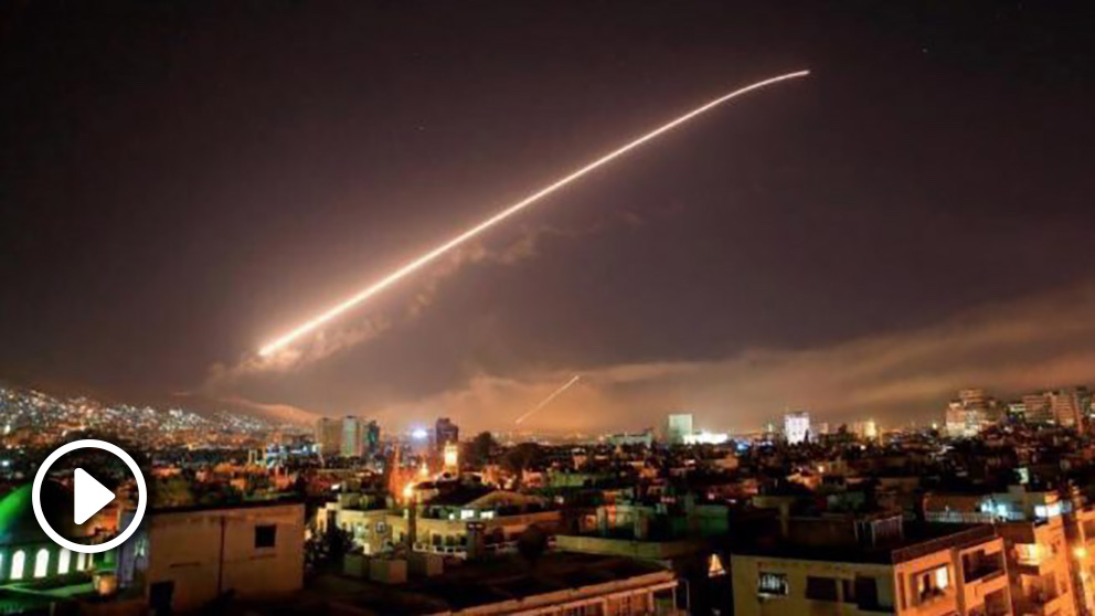 Las defensas antiaéreas de Siria se encendieron ante el ataque de EEUU con el apoyo de Francia y Reino Unido
