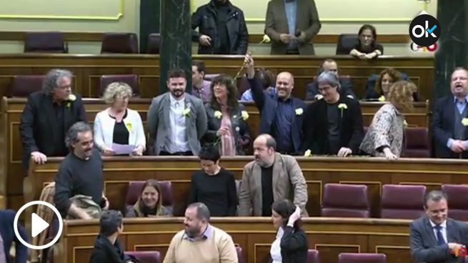 ERC y PDeCAT boicotean al presidente de Portugal con una canción de la ‘Revolución de los claveles’ ?>