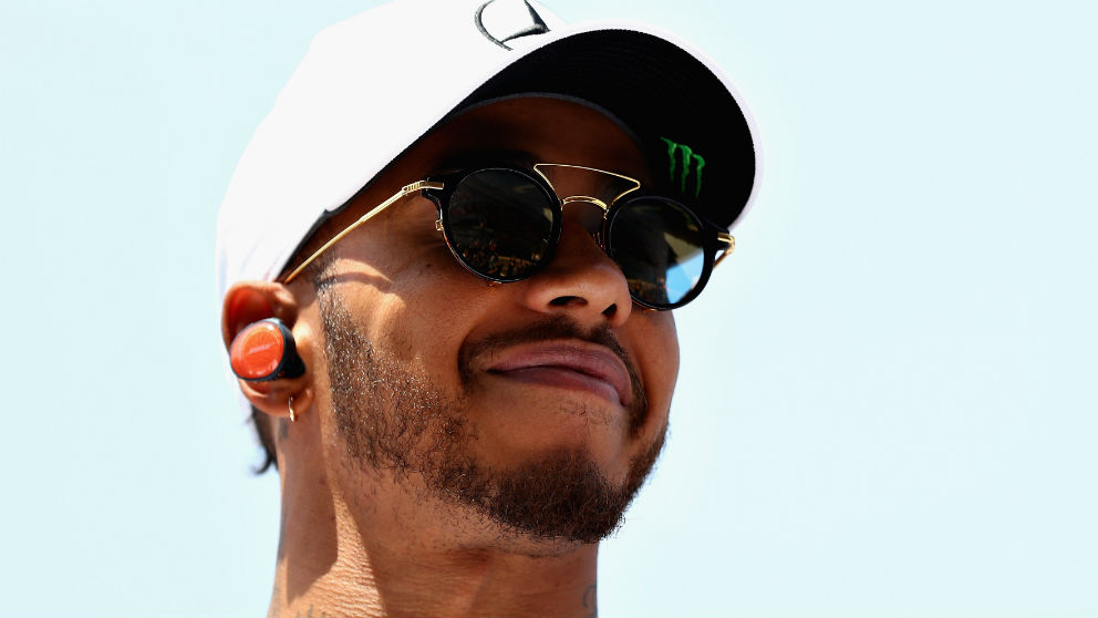 Lewis Hamilton ha hecho un ejercicio de autocrítica reconociendo que no ha mostrado el nivel necesario durante las dos últimas carreras de Fórmula 1, siendo consciente de lo necesario que resulta mejorar por su parte. (Getty)