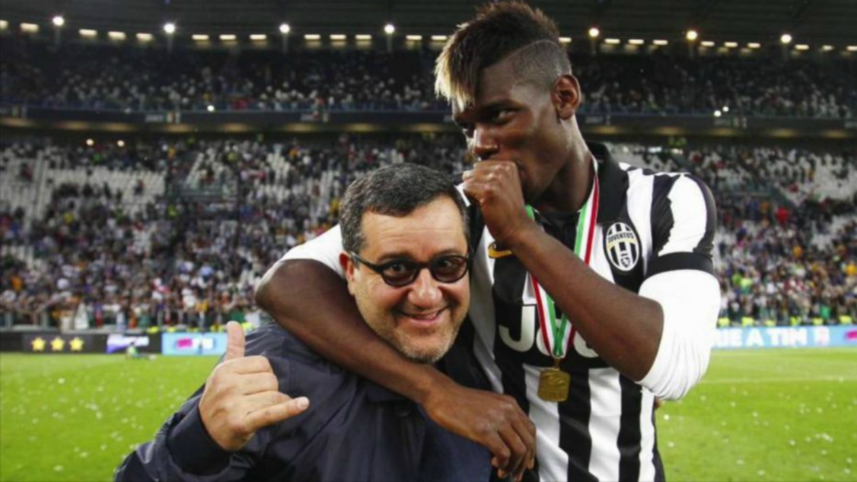 Raiola y Pogba se ríen en su etapa en la Juventus.