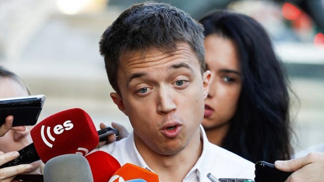 Errejón obligado a cambiar de estrategia tiende la mano a Espinar y Ruiz-Huerta