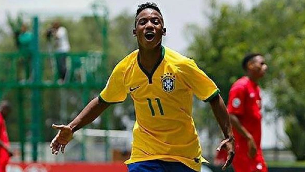 Ramón de Araújo, durante un partido con las selecciones inferiores de Brasil. (Facebook)