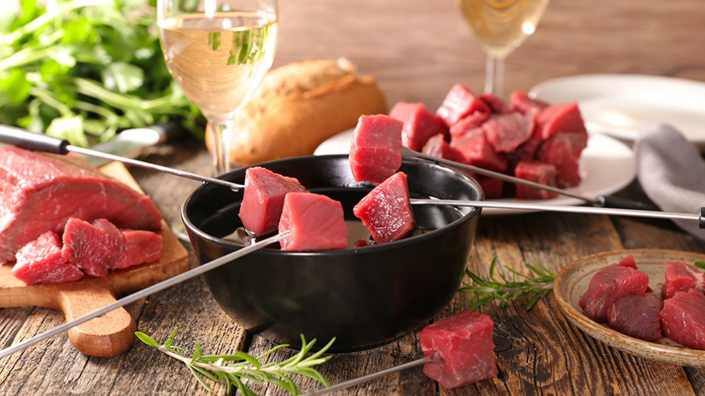 Cumplido menú Gaseoso Receta de fondue de carne: fácil de preparar y muy sabrosa