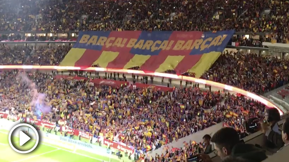 La afición del Barcelona mostró una división de opiniones por primera vez en mucho tiempo.
