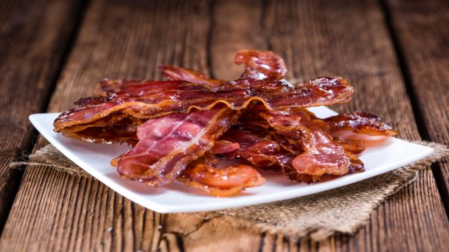 Receta de Bacon frito crujiente: Truco para un bacon crujiente perfecto