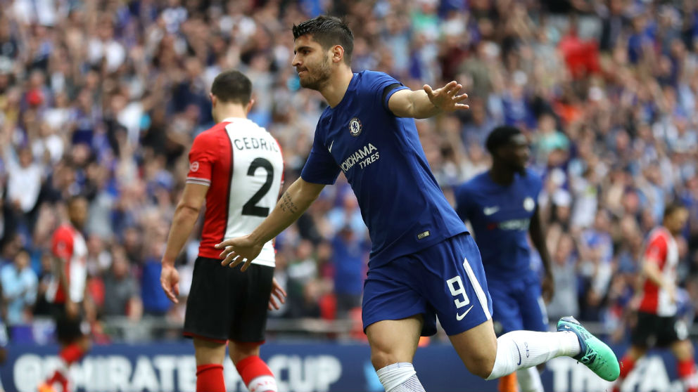 Álvaro Morata marcó el segundo gol del Chelsea ante el Southampton. (Getty)