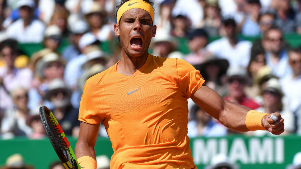 Rafa Nadal celebra su victoria en el Masters 1000 de Montecarlo. (AFP)