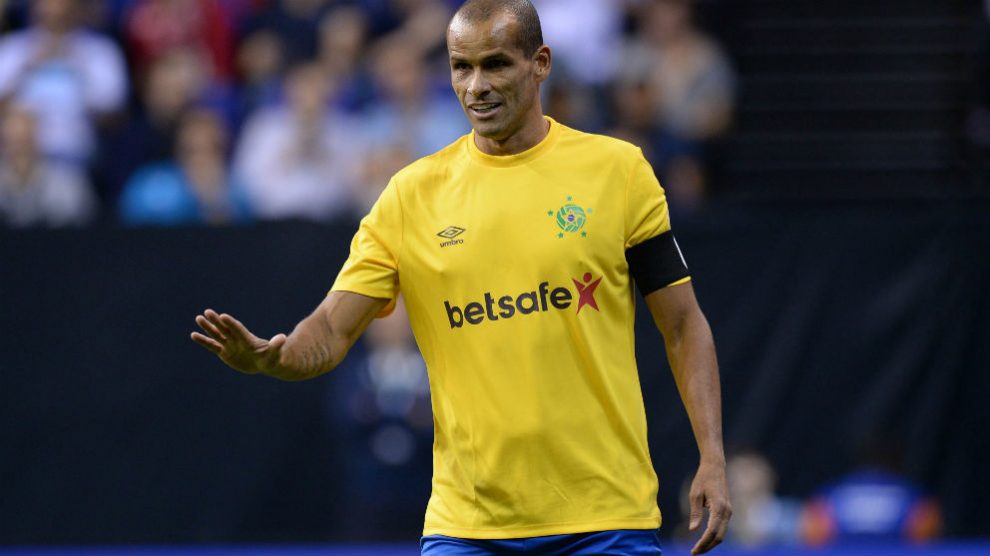 Rivaldo ve a Neymar en el Madrid. (AFP)