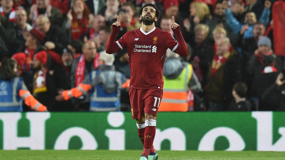 Salah celebra un gol a la Roma. (AFP)