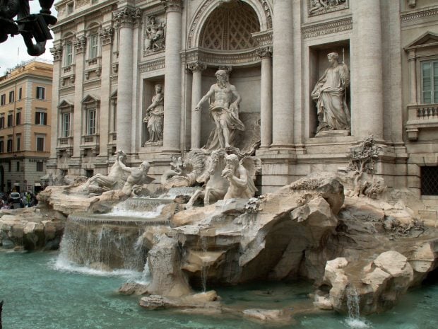 Qu&eacute; se hace con las monedas que se tiran a fuentes como en la Fontana de Trevi