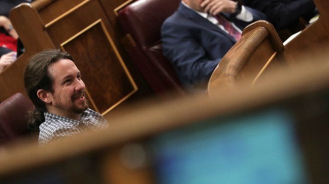 Iglesias no podrá ser destituido en todo su mandato si supera el plebiscito del chalé