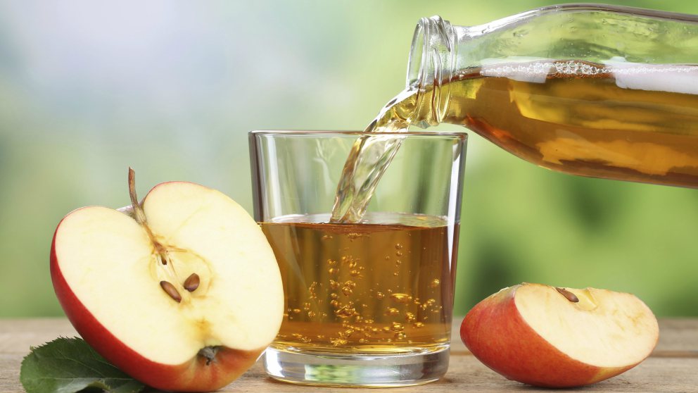 Receta de zumo de manzana, una bebida saludable y deliciosa