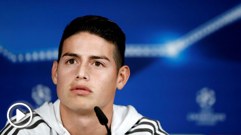 James Rodríguez, durante la rueda de prensa. (EFE)