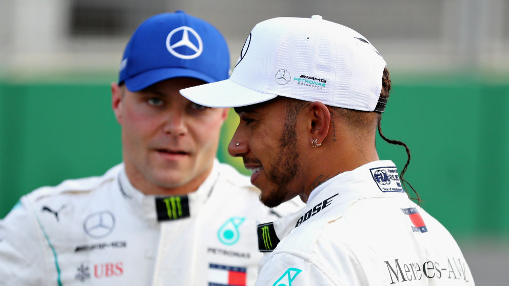 Mercedes afirma sentirse satisfecha con el rendimiento de Valtteri Bottas y Lewis Hamilton, hasta el punto de considerar la renovación de ambos, cerrando la puerta a Daniel Ricciardo. (Getty)