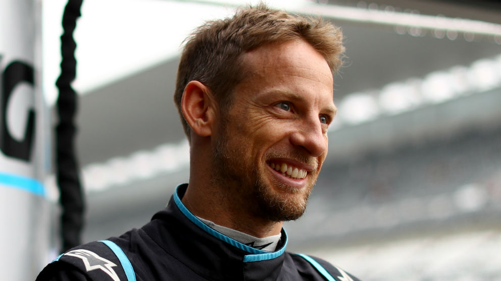 Jenson Button ha dado con la clave de todos los problemas de McLaren, y es que los británicos tienen un monoplaza que es bastante peor de lo que ellos creían en un principio. (Getty)