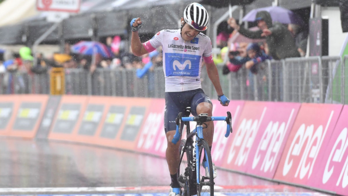 Carapaz triunfó bajo la lluvia en la octava etapa del Giro.