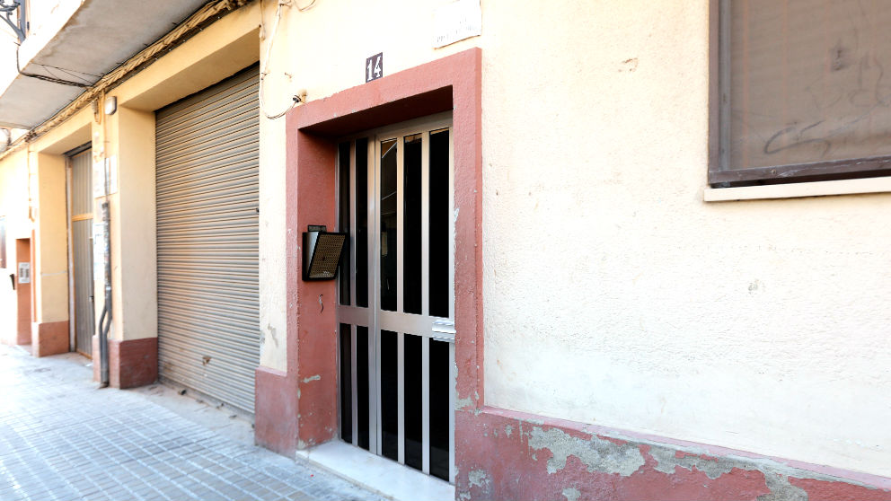 Fachada del edifico en el que se produjo el asesinato (Foto: Efe).