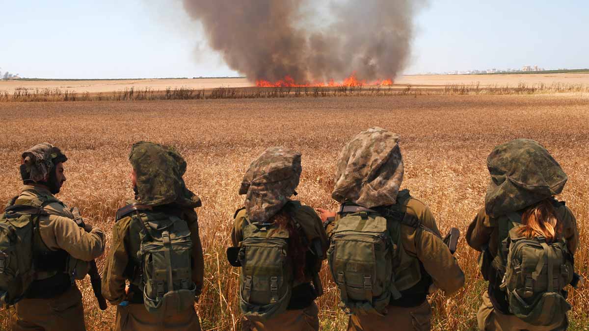 Soldados israelíes desplegados en la franja de Gaza. (Foto: AFP)