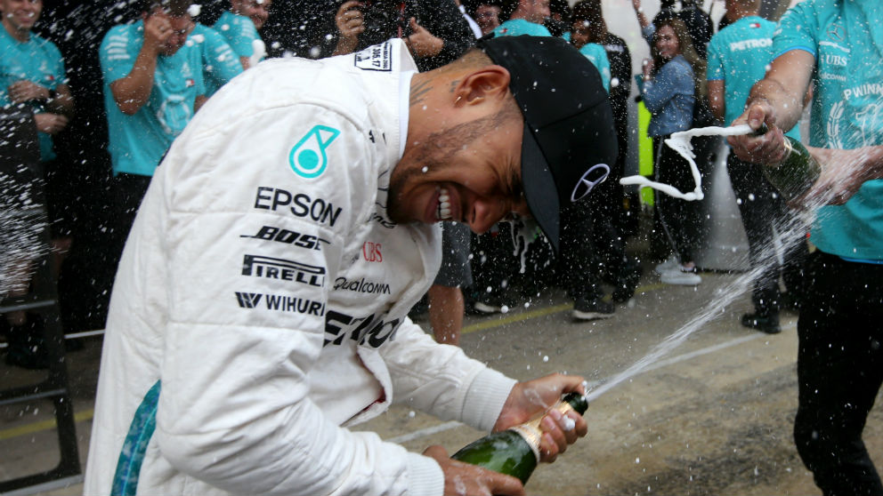 12. Lewis Hamilton ha ganado 43 millones en el último año. (Getty)