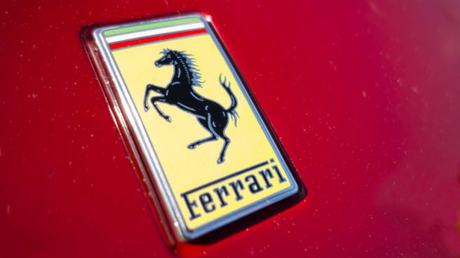 Qué significa el escudo de Ferrari