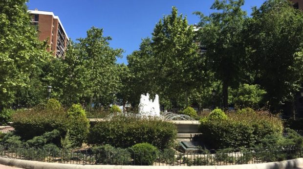El PP pide que unos jardines de Madrid se dediquen al almirante que Colau tachó de «facha»