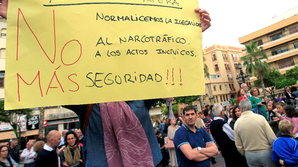 Manifestación contra el narcotráfico, este jueves en Algeciras (Foto: Efe).
