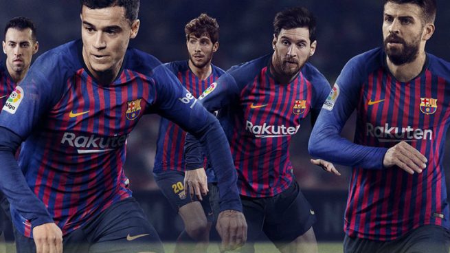 El Barça presenta su nueva camiseta: 10 franjas verticales y cuello en ‘V’ con una senyera