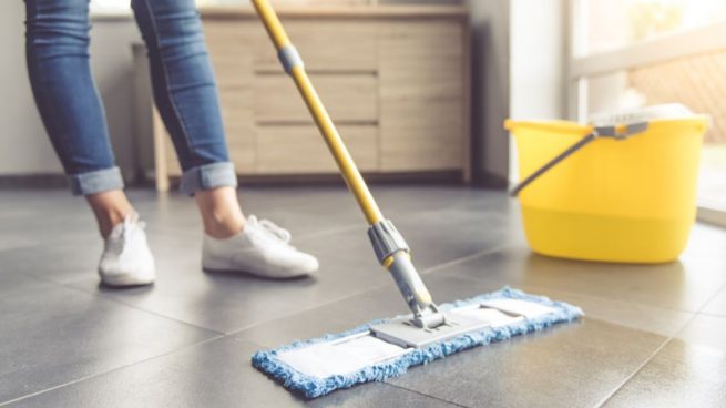 Como limpiar el suelo utilizando la MOPA limpiadora y Fibra CLEVERCLOTH
