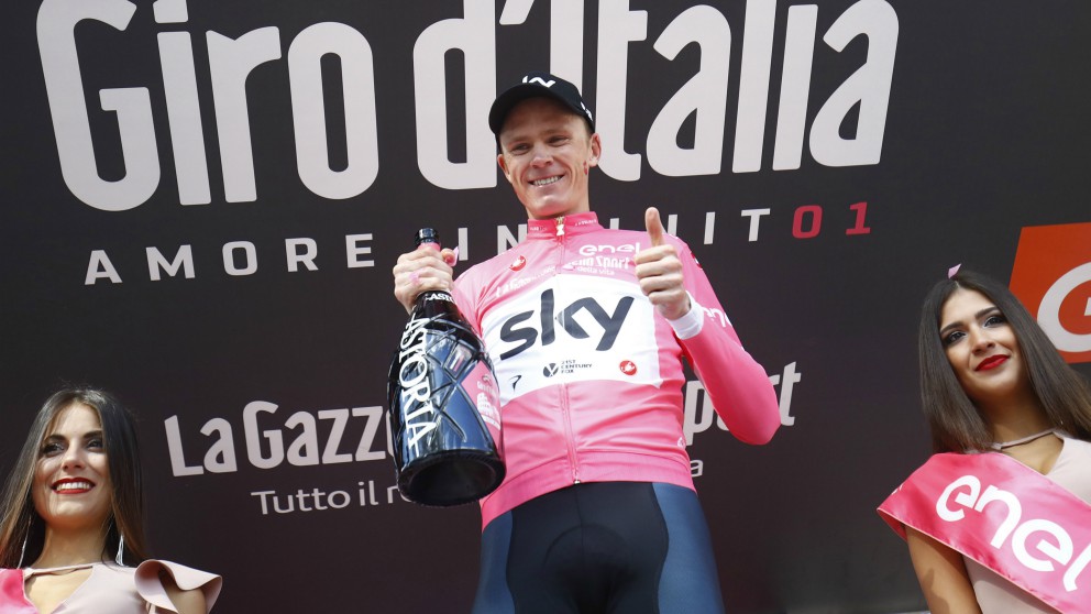 Froome, con la maglia rosa de líder del Giro de Italia. (AFP)