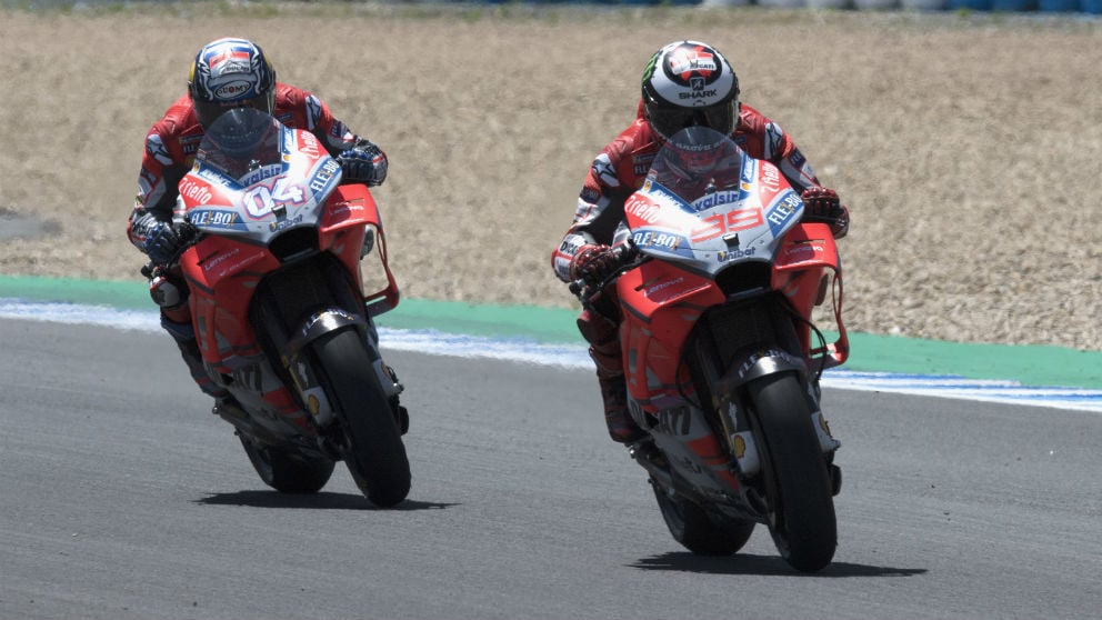 El estilo de Jorge Lorenzo no es el adecuado para la Ducati, una moto que se pilota de forma muy diferente que la Yamaha a la que estaba acostumbrado el balear. (Getty)