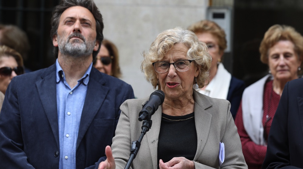 Mauricio Valiente, edil de Chamartín, y Manuela Carmena. (Foto. Madrid)