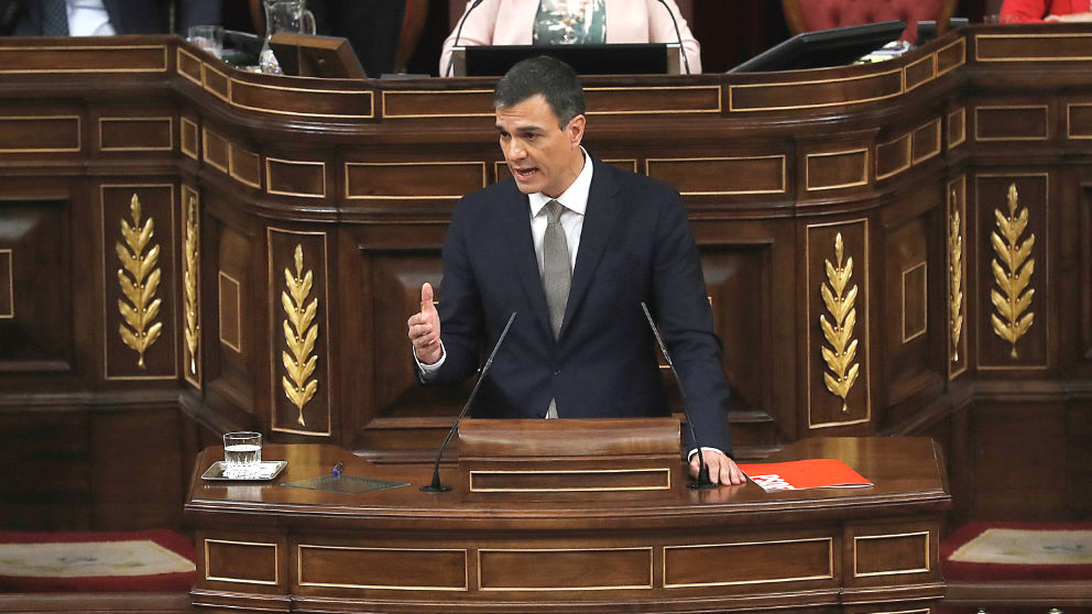 El secretario general del PSOE, Pedro Sánchez, durante su intervención en el Congreso de la moción de censura a Mariano Rajoy (Foto: Efe)