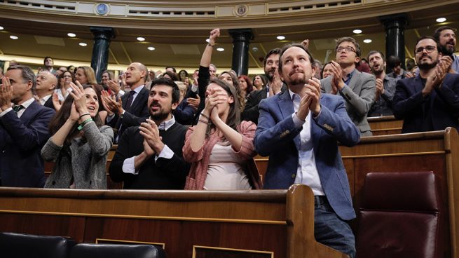 Los cargos públicos de Podemos se suben 7.000 € el sueldo con la mejora del salario mínimo