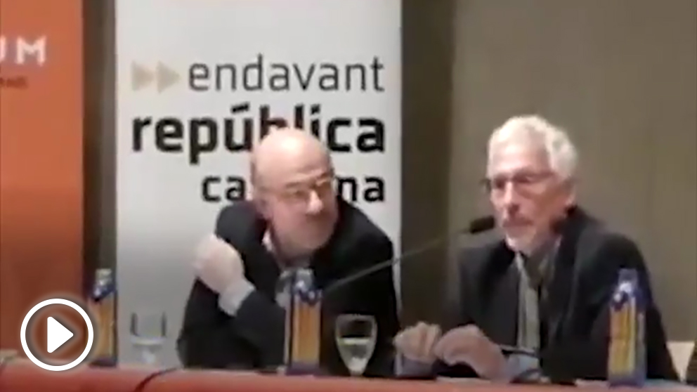 El ex senador de ERC, Santiago Vidal, explicó su reunión con Pedro Sánchez en una conferencia en Granollers (Barcelona)