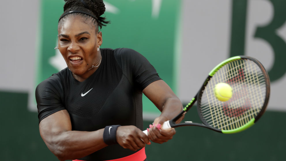 Serena Williams durante un partido en Roland Garros. (AFP)