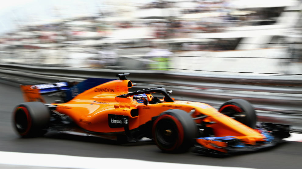 Fernando Alonso podría retirarse a final de temporada, lo que supondría un duro golpe para el equipo McLaren, necesitado ahora más que nunca de un número uno que les guíe. (Getty)