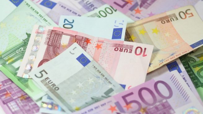 El Euríbor cerrará julio con una tasa negativa que abaratará las hipotecas 14 euros de media